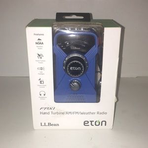 NEW OPEN BOX LL BEAN EATON FR X1 HAND TURBINE AM/FM WEATHER RADIO.